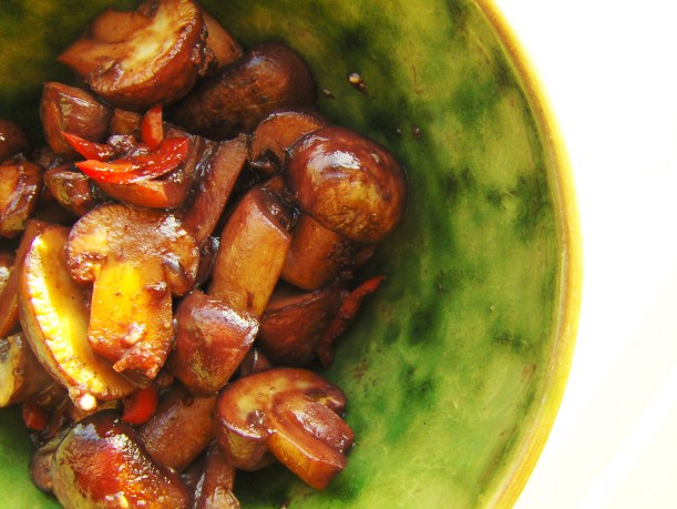 Rødvinsstegte champignon