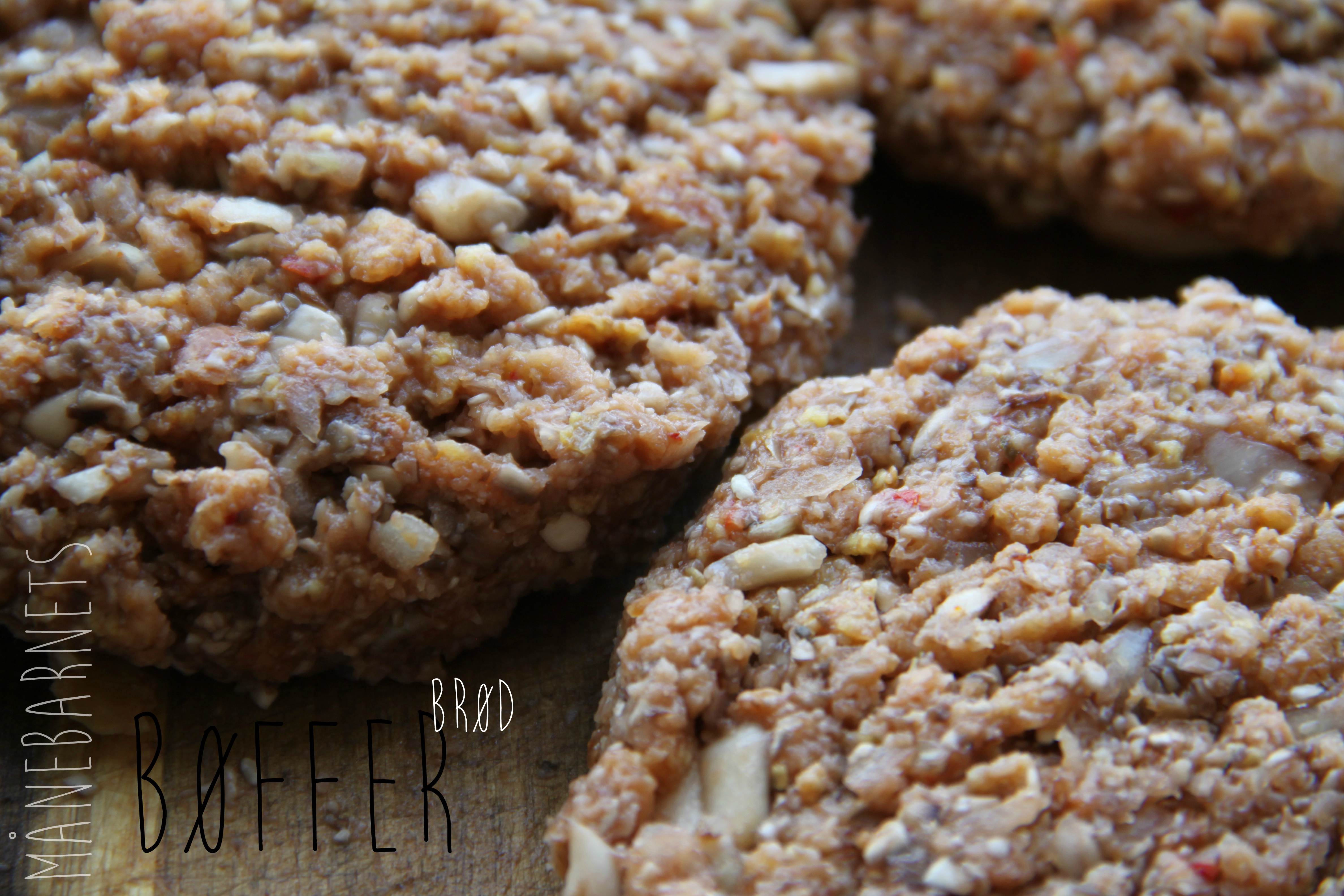 Brødbøffer (veganske hakkedrenge)