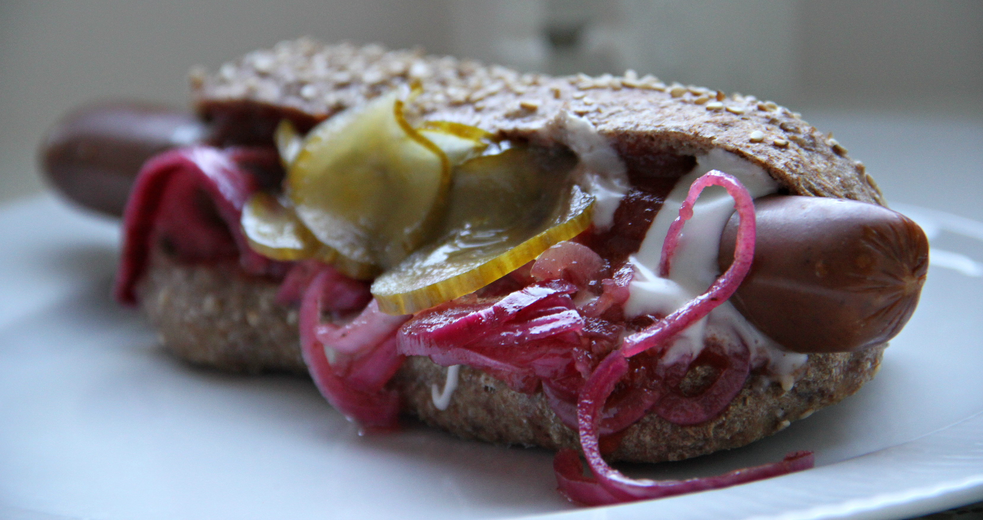 Hjemmebagte hotdogbrød